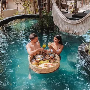 ***** Hotel The Yellow Nest México